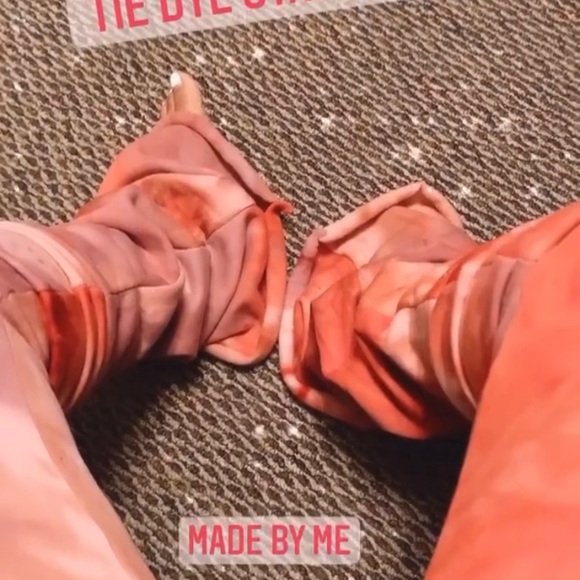 Stacked sweats - Picture 2 of 2